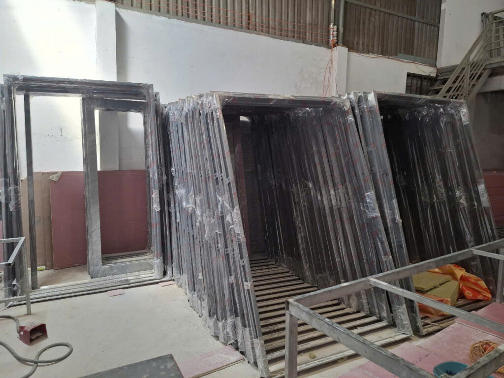 cửa chống cháy TPHCM