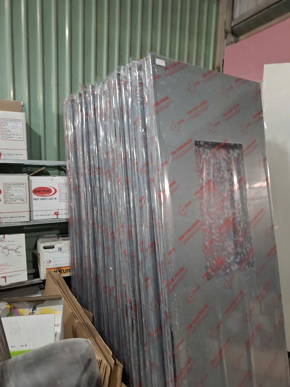 cửa kính chống cháy phường Tân Định giá rẻ