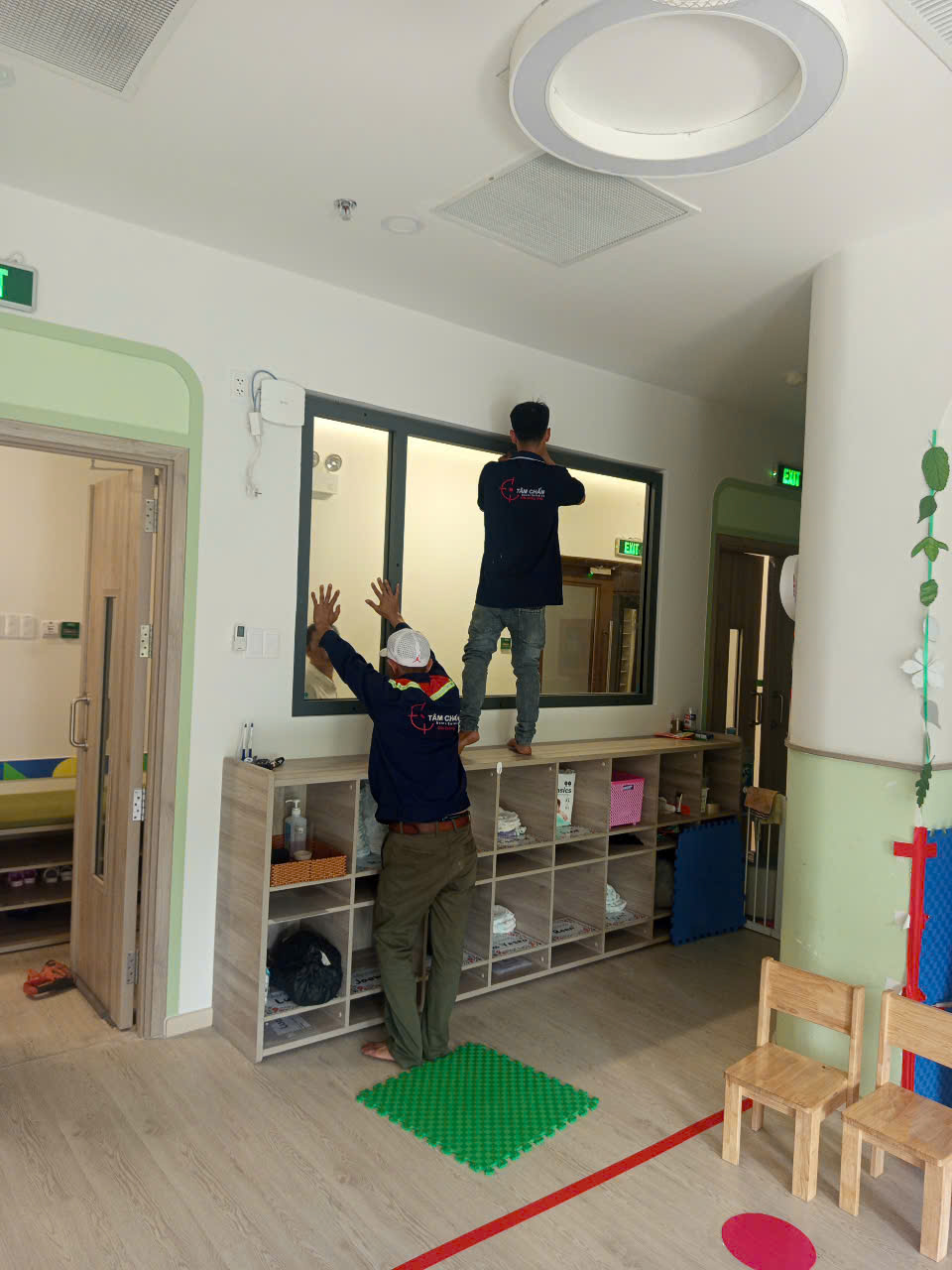 cửa lùa chống cháy