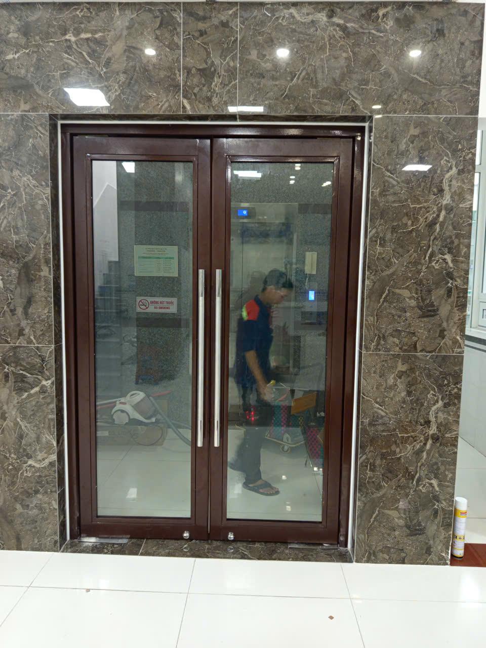 Cửa chống cháy căn hộ chung cư